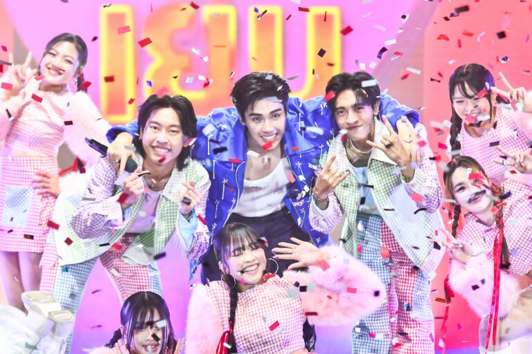 “ภูมิ-ภูริพันธ์” เปิดบ้านต้อนรับแฟนๆ สุดอบอุ่นใน  POOM VILLA BIRTHDAY FANCON IN BANGKOK แฟนคอนเดี่ยวครั้งแรก จัดเต็มโมเมนต์หวาน สนุก ครบทุกอารมณ์!