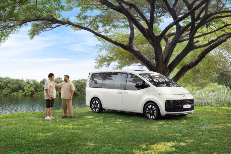 ชวนทุกคนออกเดินทางไปพร้อมรอยยิ้มกับภาพยนตร์โฆษณาชุดใหม่ของ Hyundai Staria ภายใต้สโลแกน “Heritage Goes On”