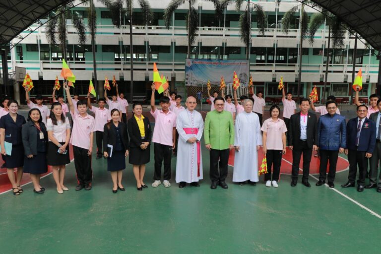 ดร.พิเชฐ โพธิ์ภักดี รองปลัด ศธ. ปลื้ม โรงเรียนดรุณาราชบุรี พัฒนาการจัดการเรียนการสอน ส่งผลให้นักเรียนสามารถสร้างความรู้ มีคุณธรรมและมีความสุข