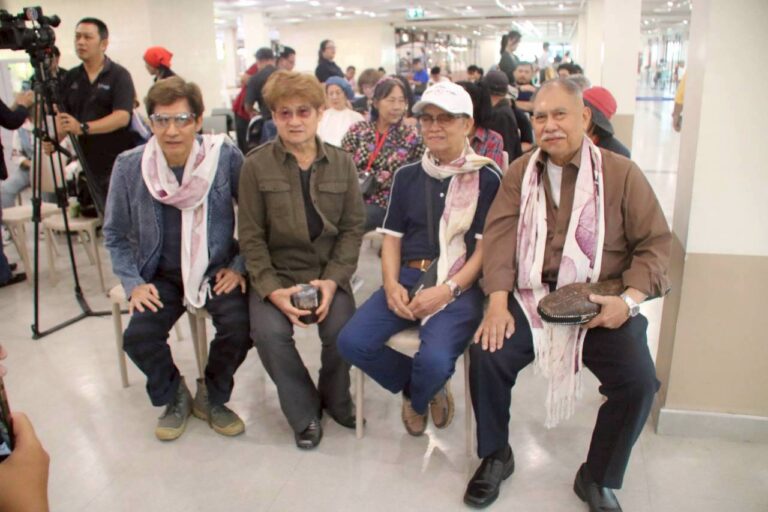 สมาคมศิษย์เก่าเพาะช่าง จัดคอนเสิร์ตการกุศล “คนวาดรูป : วันวาน วันนี้”