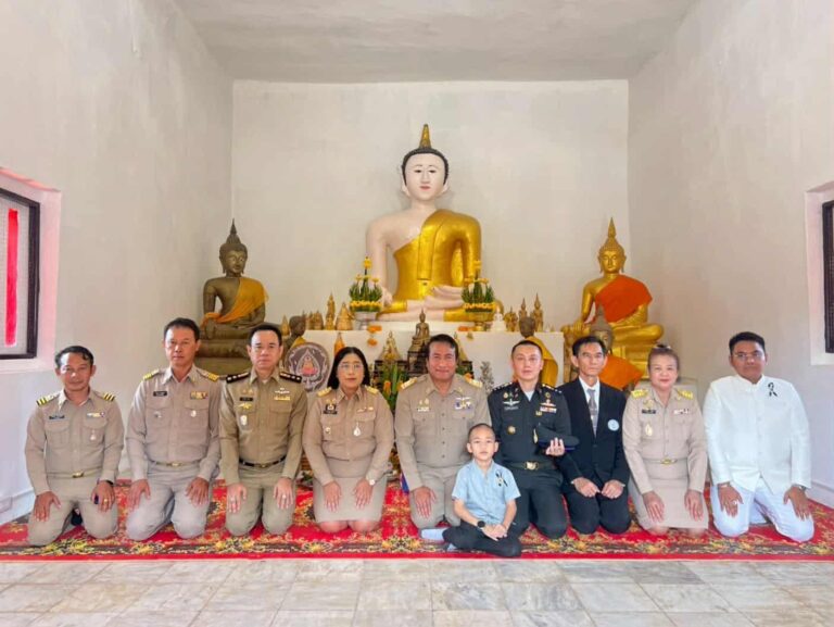 หม่อมเจ้าอุทัยกัญญา ภาณุพันธุ์ ประทานผ้ากฐิน ทอดถวาย ณ ที่พักสงฆ์บ้านเสี้ยว จังหวัดอุตรดิตถ์