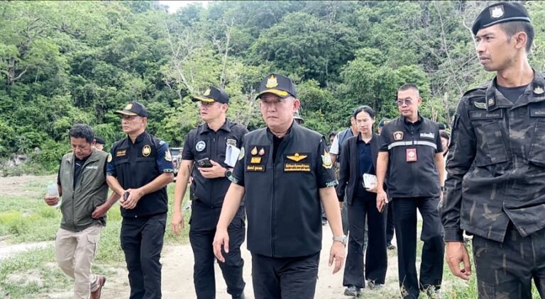 ฉก.ทส. ทวงคืนป่าชายเลน 141 ไร่ พบขบวนการขุดร่องน้ำปล่อยลงทะเล “สจ.ตี๋” นำชาวบ้านท้วง อ้างที่ทำกิน–ท้ารัฐวัดแนวเขต