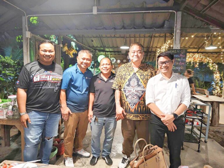 ชื่นมื่น ขอบคุณผู้ใหญ่ร่วมอวยพรวันเกิด พลังพุทธะ (คริส) พรเพ็ชรรัตน์