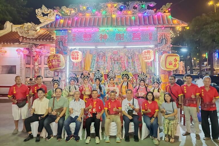 โรงเจบ้วนชุนตั๊ว เชิงสะพานกรุงแทพ จัดงานพิธีประจำปี “เสี่ยซิ้ง”พิธีขอบคุณเทพเจ้า พร้อมประมูลวัตถุมงคลเพื่อนำมาใช้ต่อสาธารณะประโยชน์